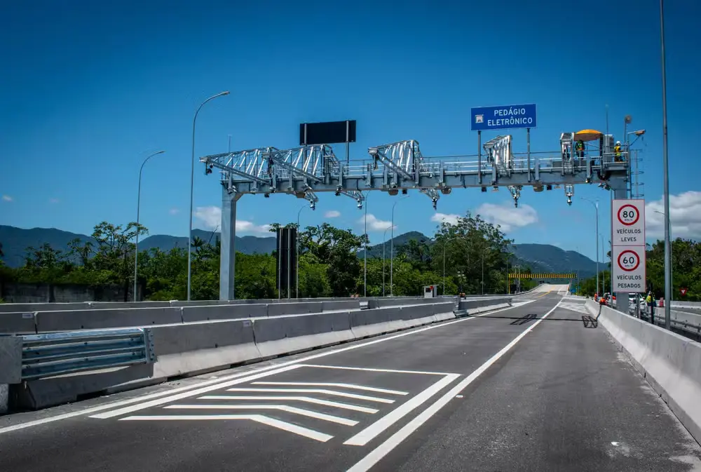 Free flow: CNH do Brasil passa a exibir passagens e como pagar o pedágio eletrônico