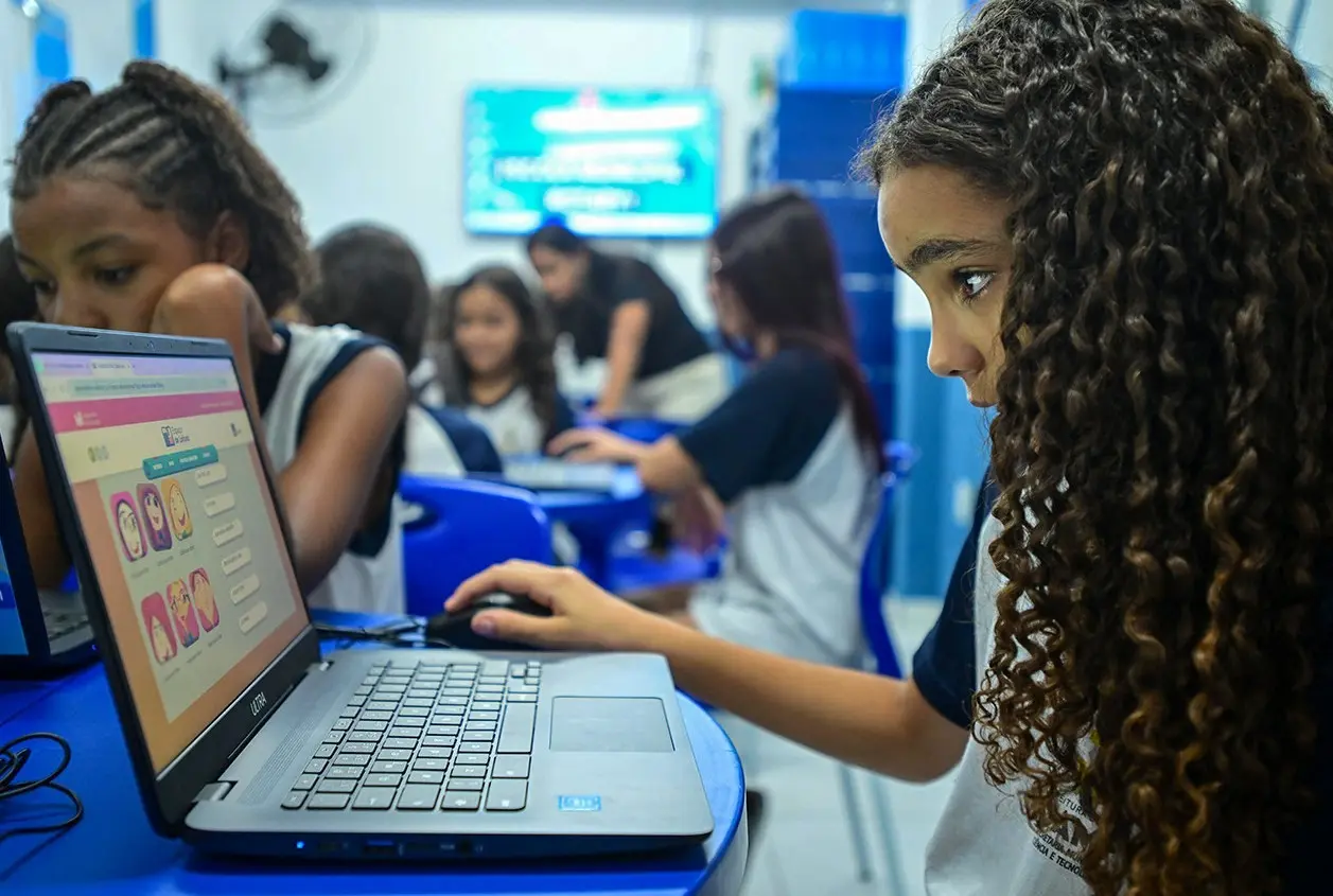 Última semana de inscrições para Selo de Boas Práticas em Educação Digital e Midiática