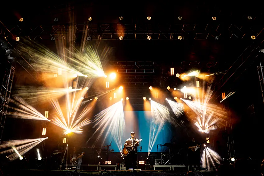 SFI: Morada abre shows da ExpoAgro com uma noite de fé, emoção e muita música