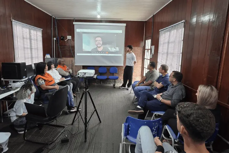Defesa Civil de Campos recebe participantes selecionados do Mais Ciência 2026–2027