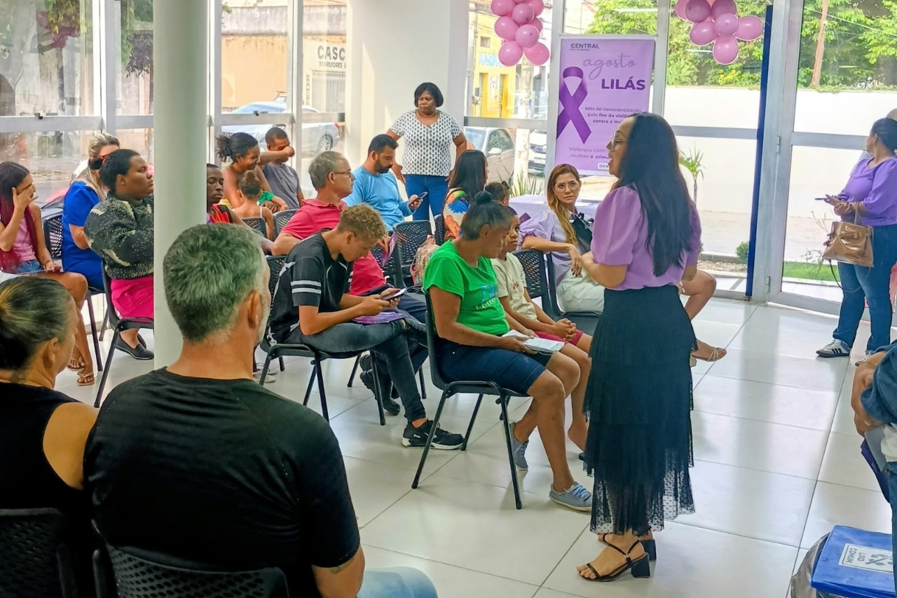 PU Central encerra Agosto Lilás com palestra sobre violência contra a mulher
