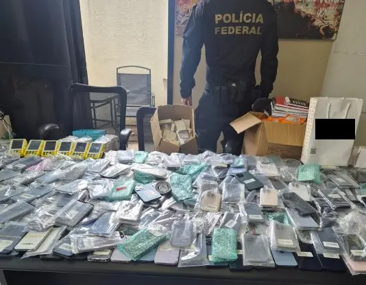 PF mira importação clandestina de celulares sem pagamento de impostos; grupo movimentou R$ 60 milhões