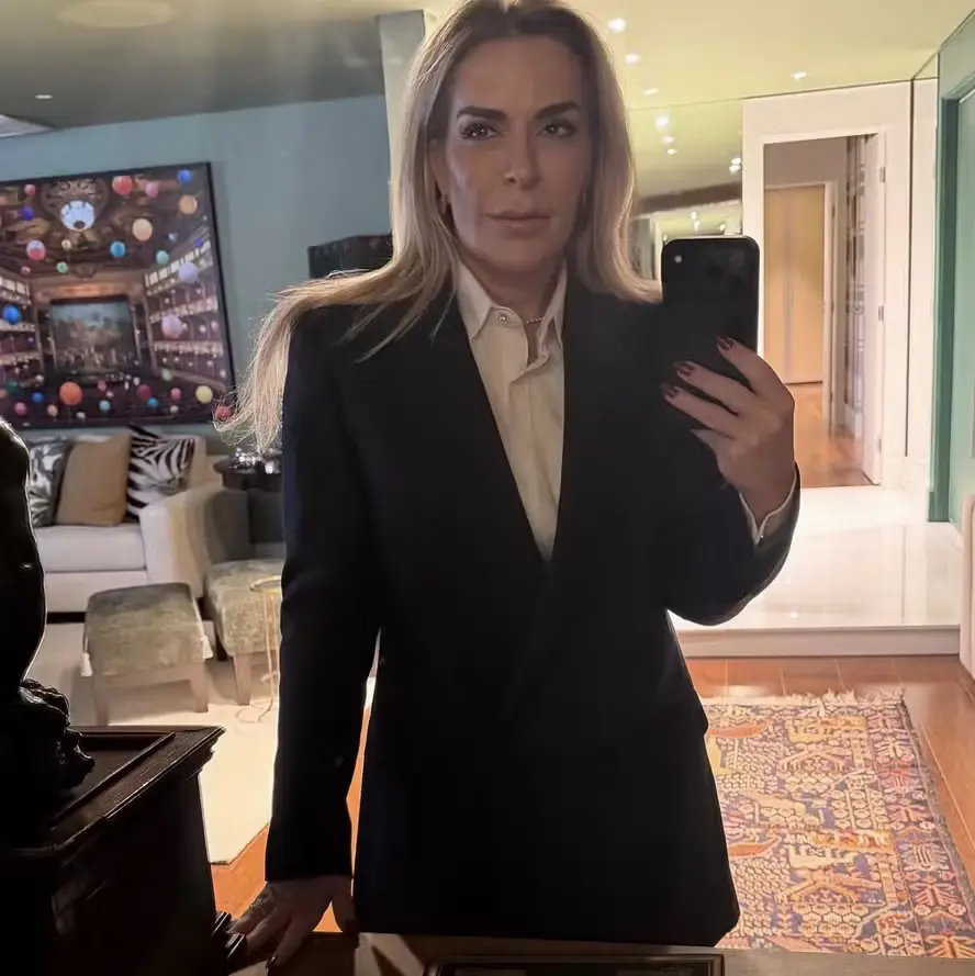 Lobista amiga de Lulinha fez depósitos em contas de servidores de ministro do governo