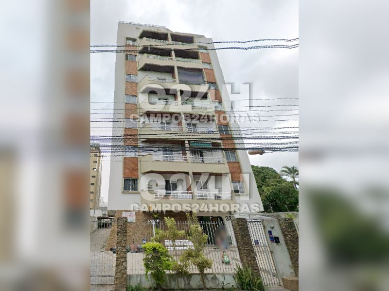 Mulher é encontrada morta dentro de apartamento no Centro de Campos