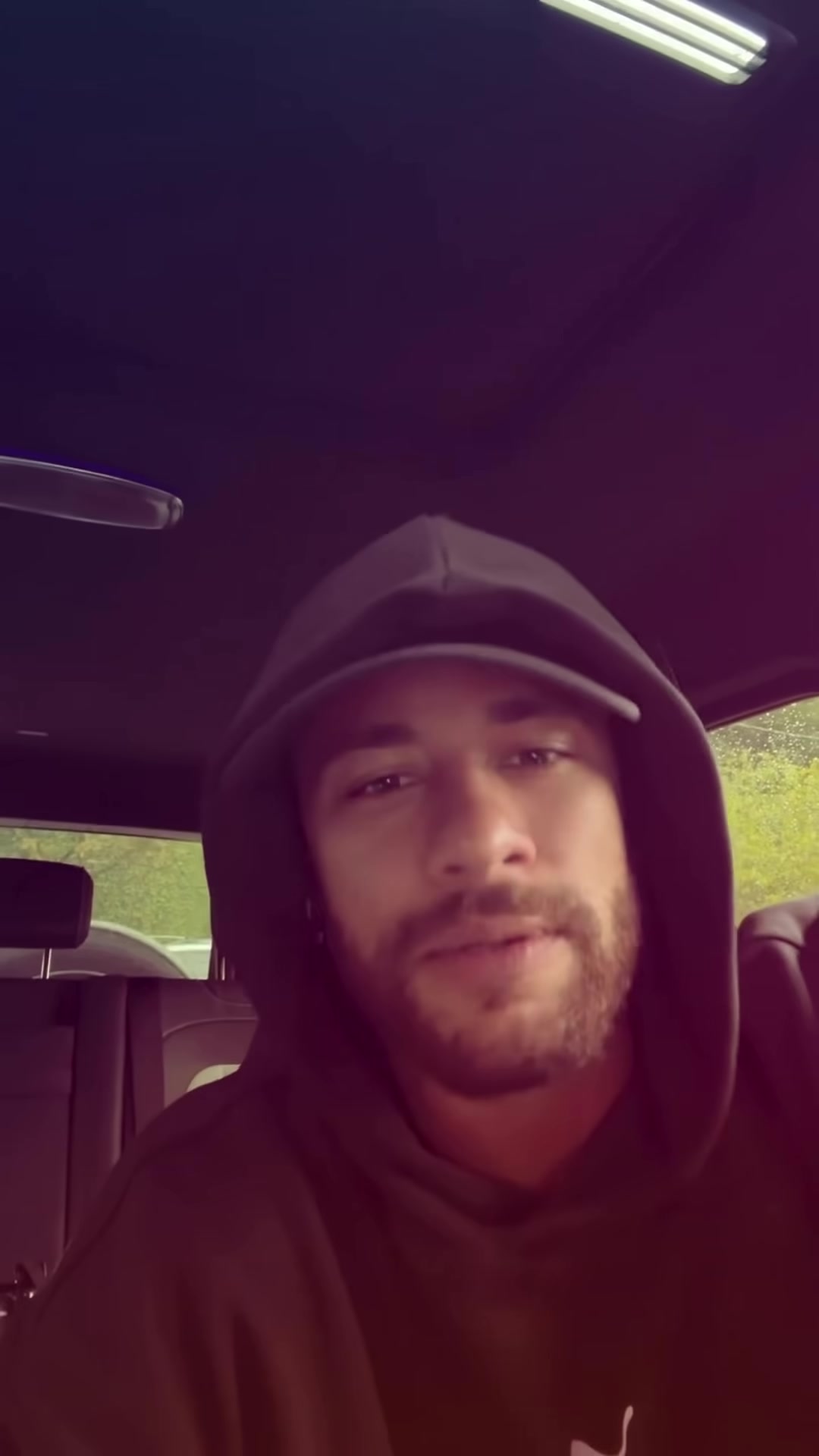 Neymar comenta a troca de provocações com torcedores do Atlético-MG