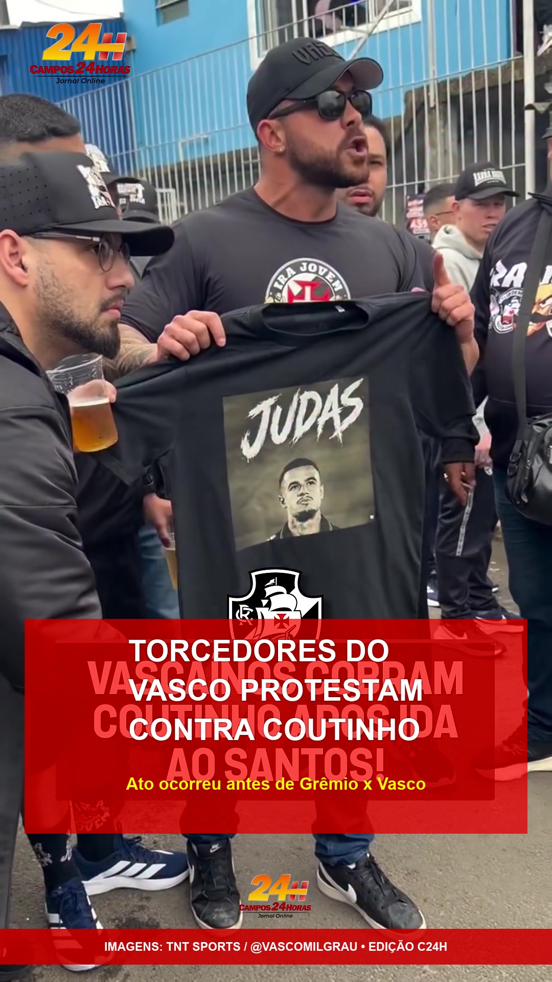 Parte da torcida do Vasco protesta contra Coutinho após acerto com o Santos