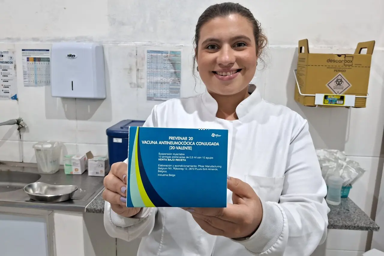 Saúde inicia aplicação da Pneumo 20 para pacientes com condições clínicas especiais no CRIE