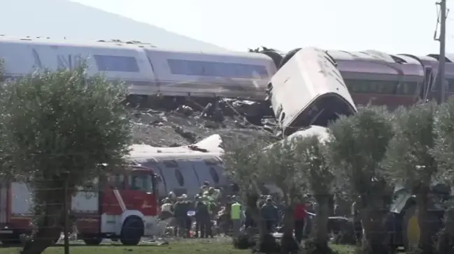 Brasil lamenta acidente de trem na Espanha, em que mais de 60 morreram