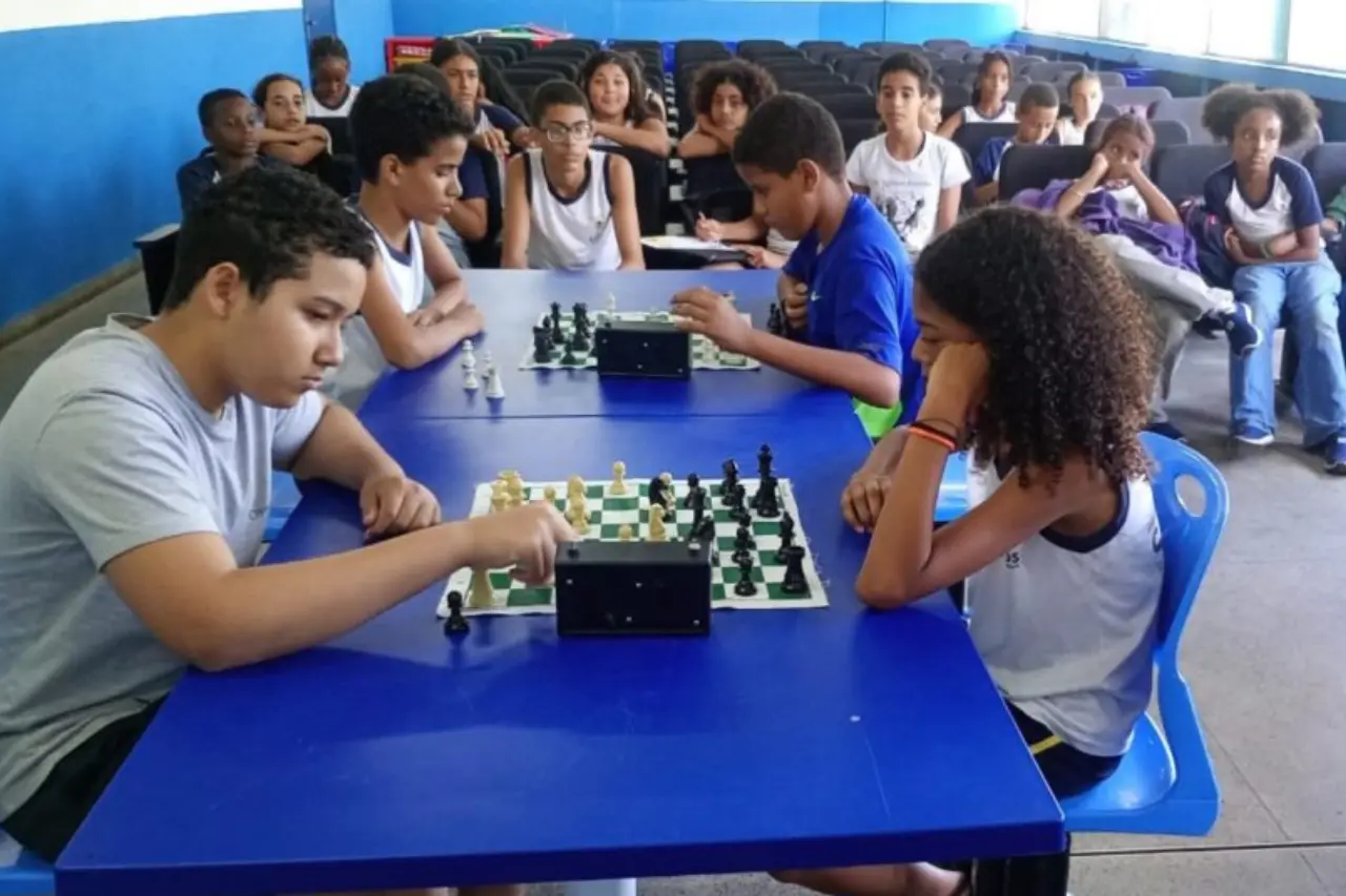 Clube de Xadrez do Ciep Wilson Batista amplia torneios e ganha reconhecimento nacional