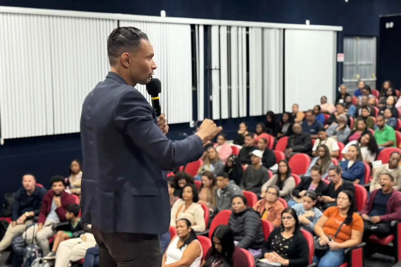 Qualificação e Emprego reúne cerca de 500 pessoas na abertura de cursos gratuitos em Campos
