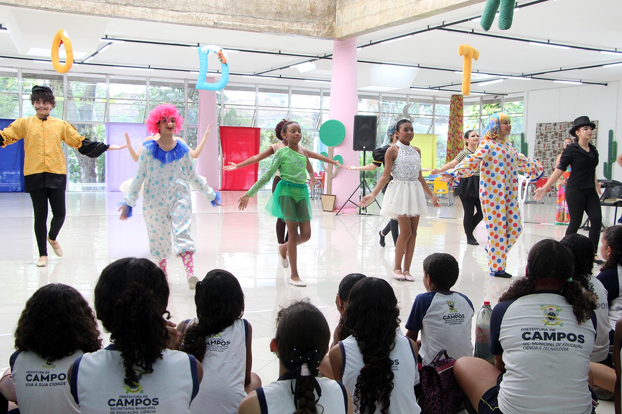 Outubro Encantado começa em Campos e programação continua nesta quarta
