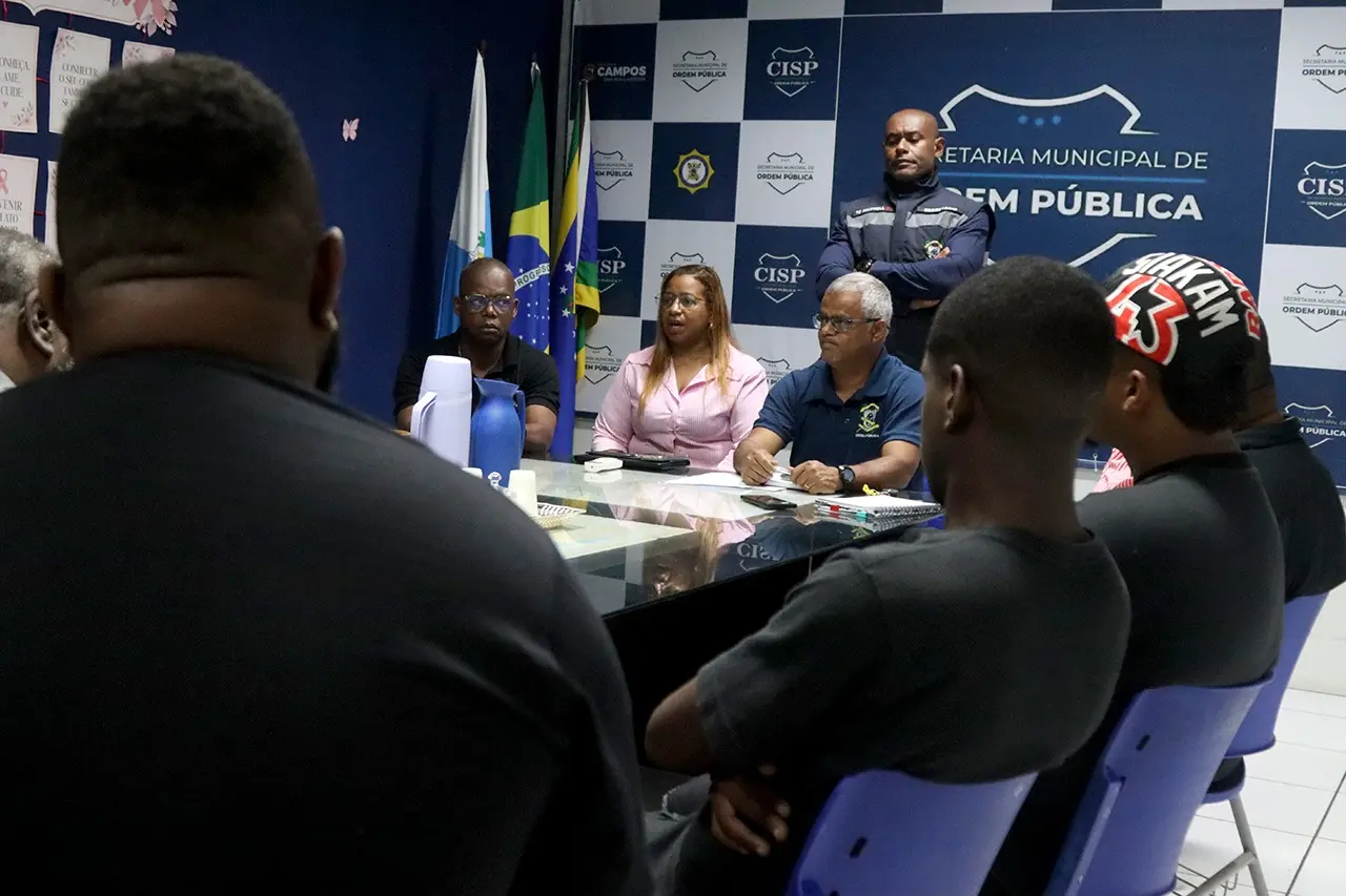 Segurança e Ordem Pública se reúne com representantes do samba para alinhar realizações de eventos