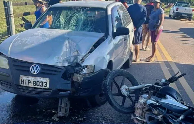 Motociclista morre em acidente em São Francisco