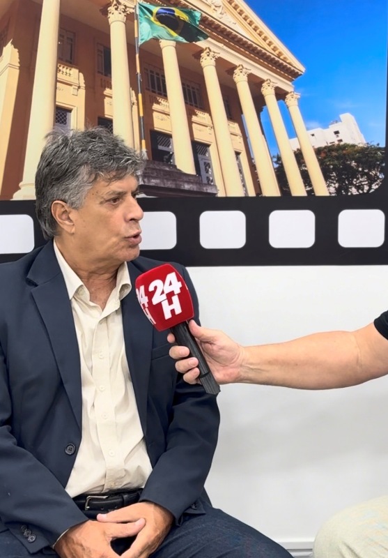 Novo presidente da Câmara e 1º substituto do prefeito defende legado da mãe